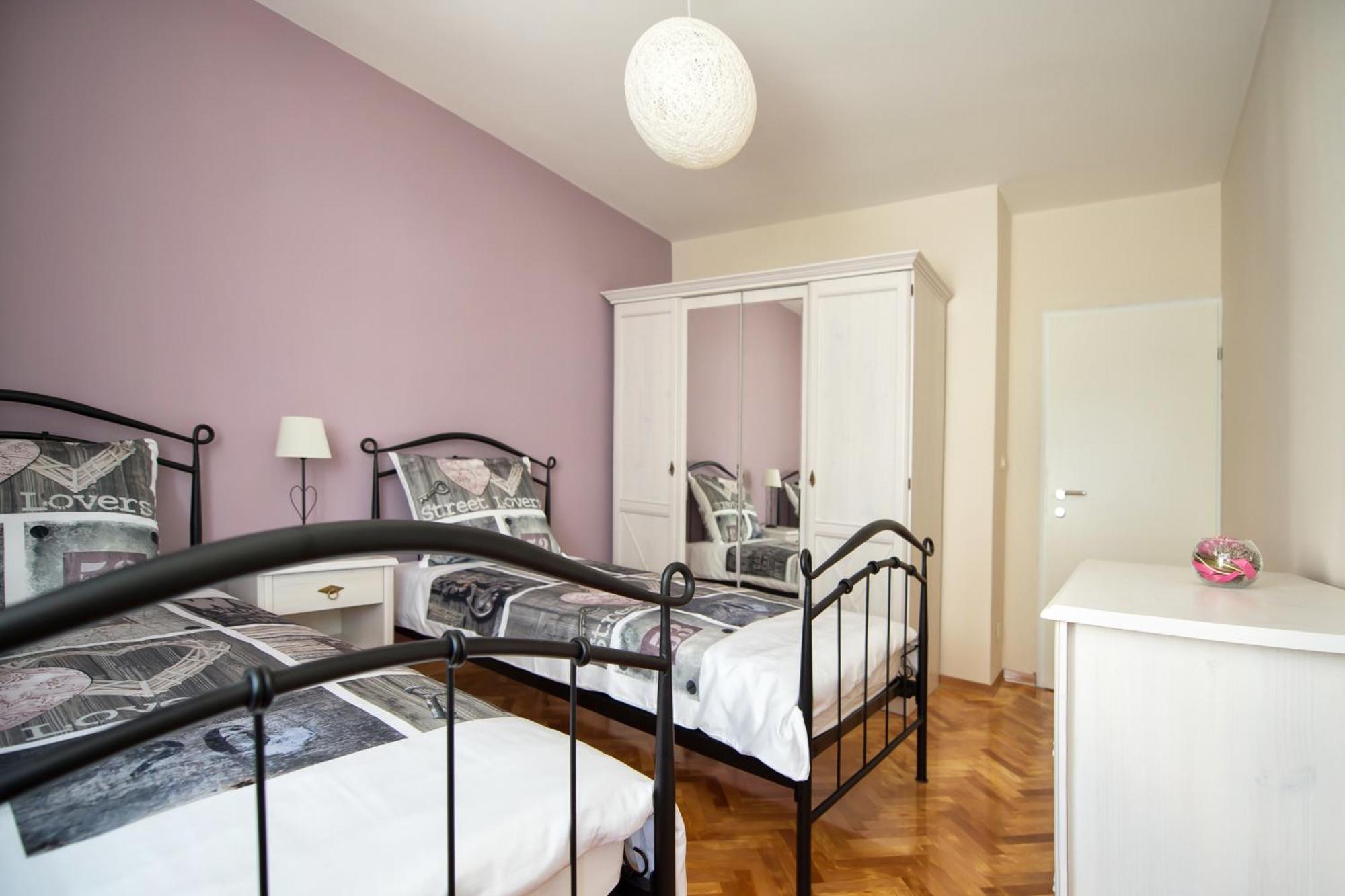 Apartment Carmela Спліт Екстер'єр фото