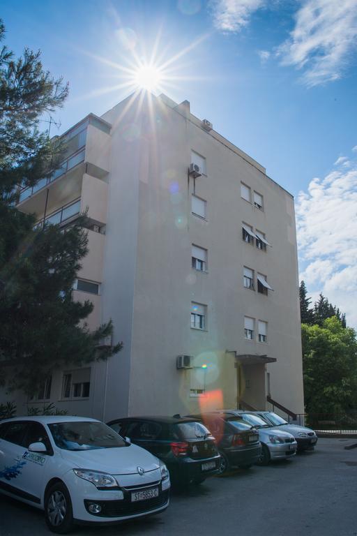 Apartment Carmela Спліт Екстер'єр фото